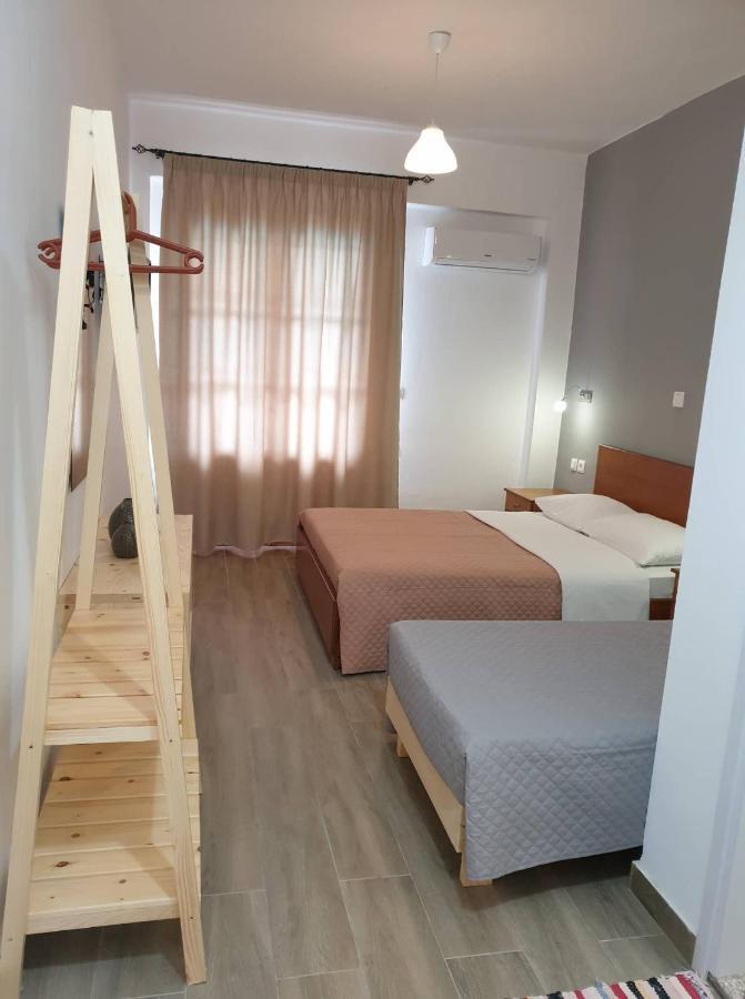 Apart-Hotel Llazari Himare Eksteriør bilde