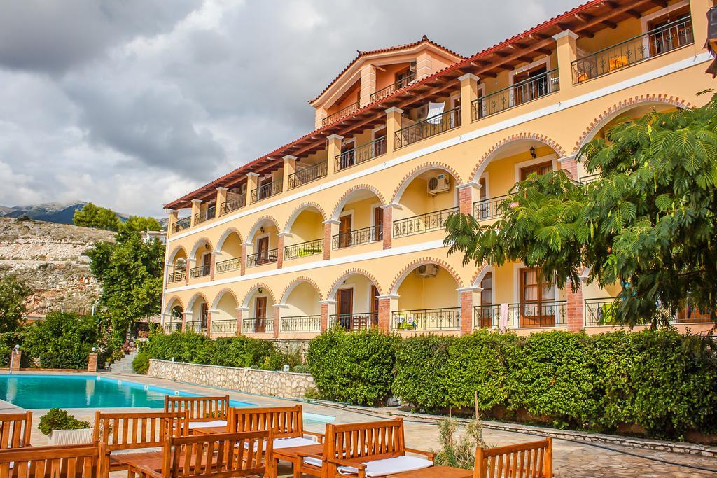 Apart-Hotel Llazari Himare Eksteriør bilde
