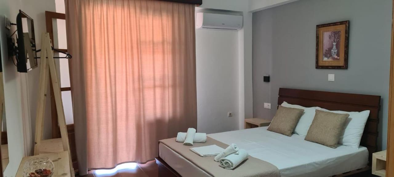 Apart-Hotel Llazari Himare Rom bilde